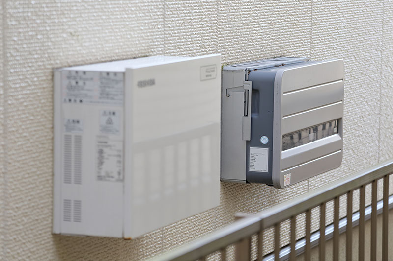 蓄電池